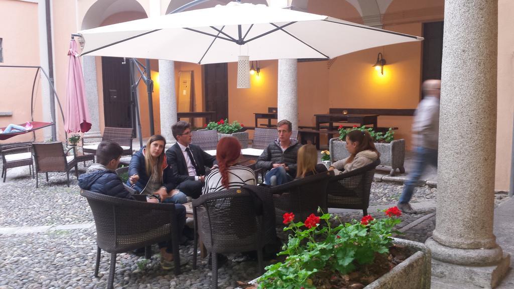 Archi E Colonne Gasthof Verbania
